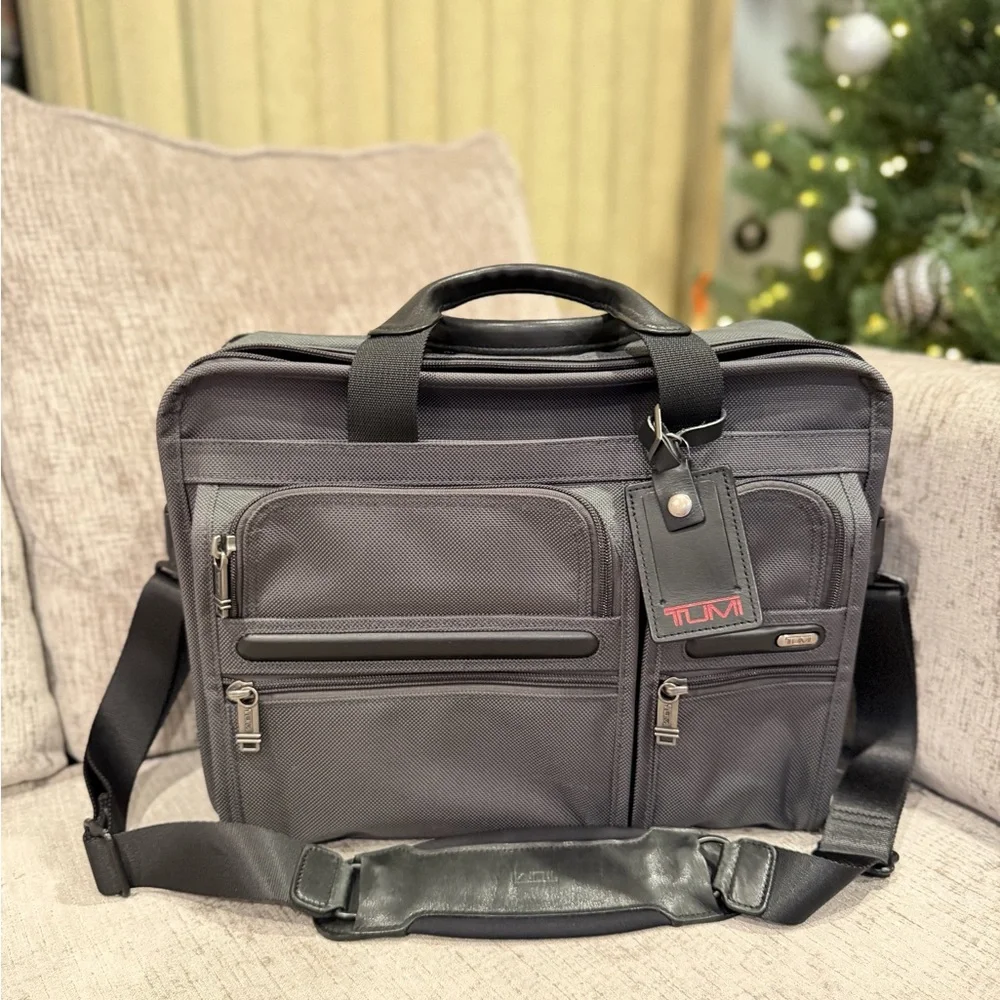 TUMI Charcoal Men's Briefcase/laptop organizer business bag